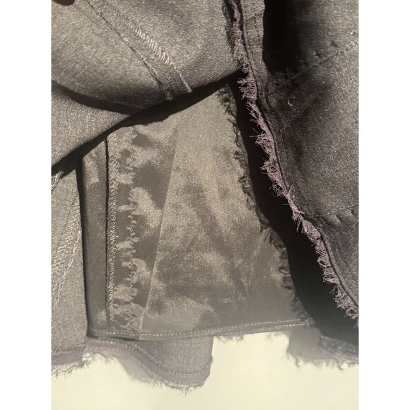 Tahari Skirt Women's Size 4 Dark Gray Pencil Midi Pleated Raw Edge Preppy Grunge - Picture 3 of 6